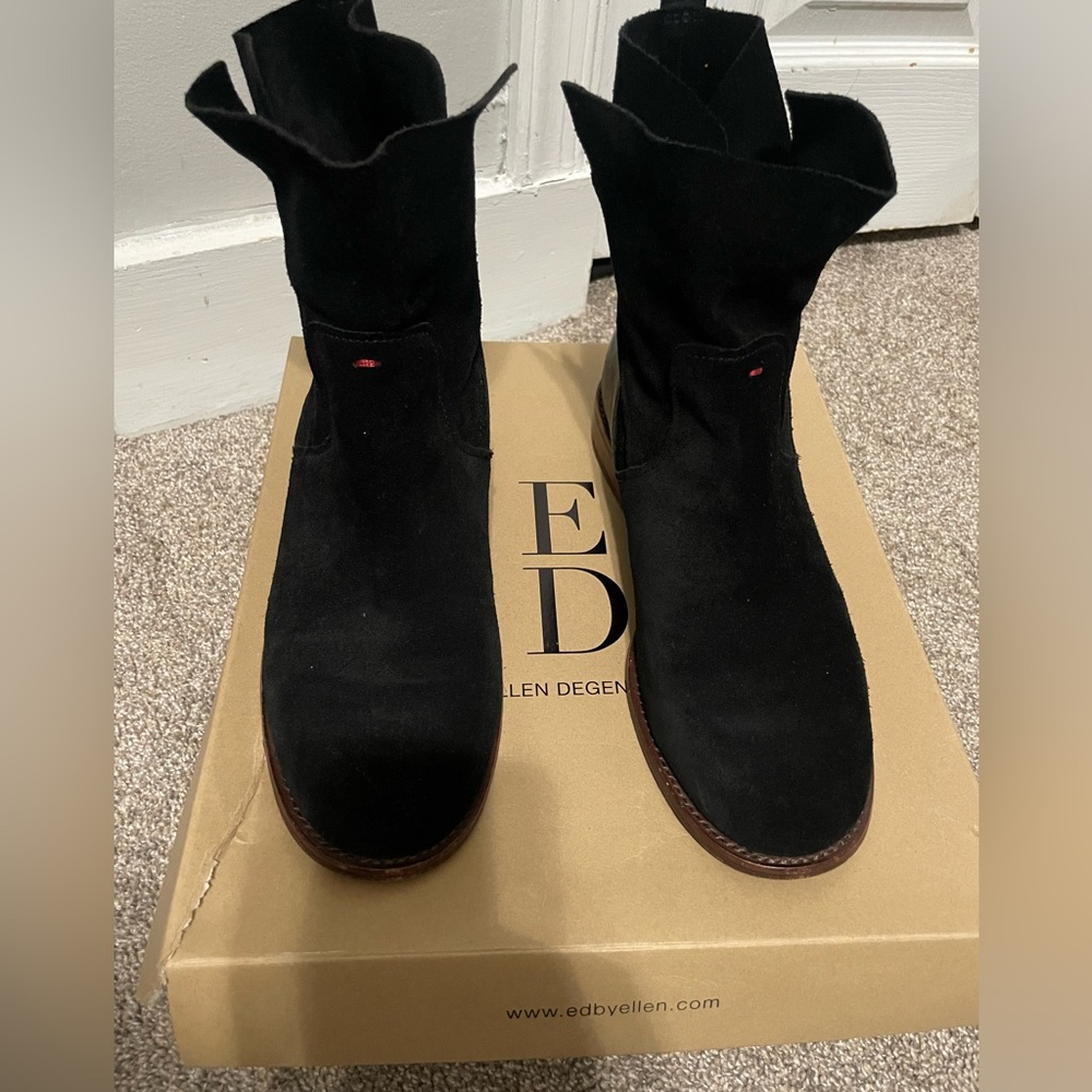 Ellen Degeneres Black Suede Women’s Booties